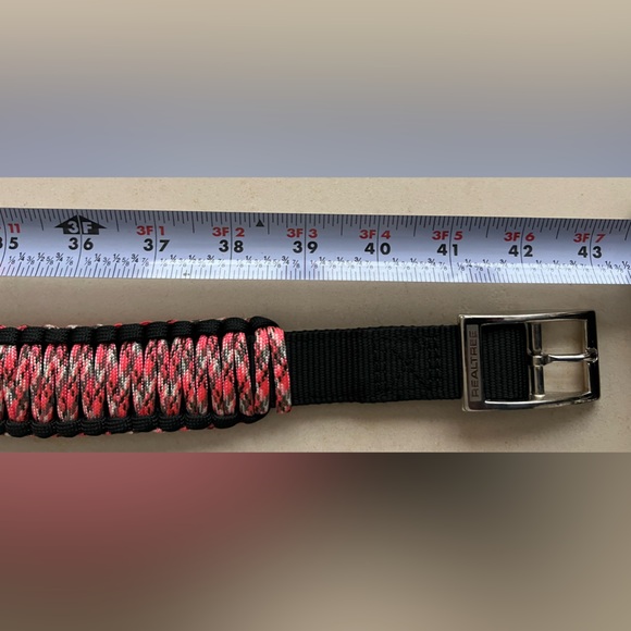 Paracord Belt | Black with Hues of Pink | REALTREE Silver Buckle | Size 36 / M/L - Picture 14 of 17